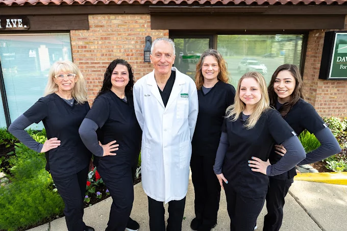Chicagoland dentist Dr. David Rice and his team